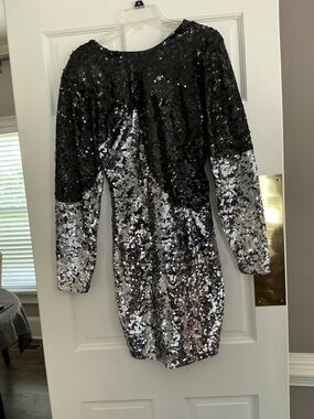 Black and Silver Sequin Long Sleeve Mini Dress Size 8